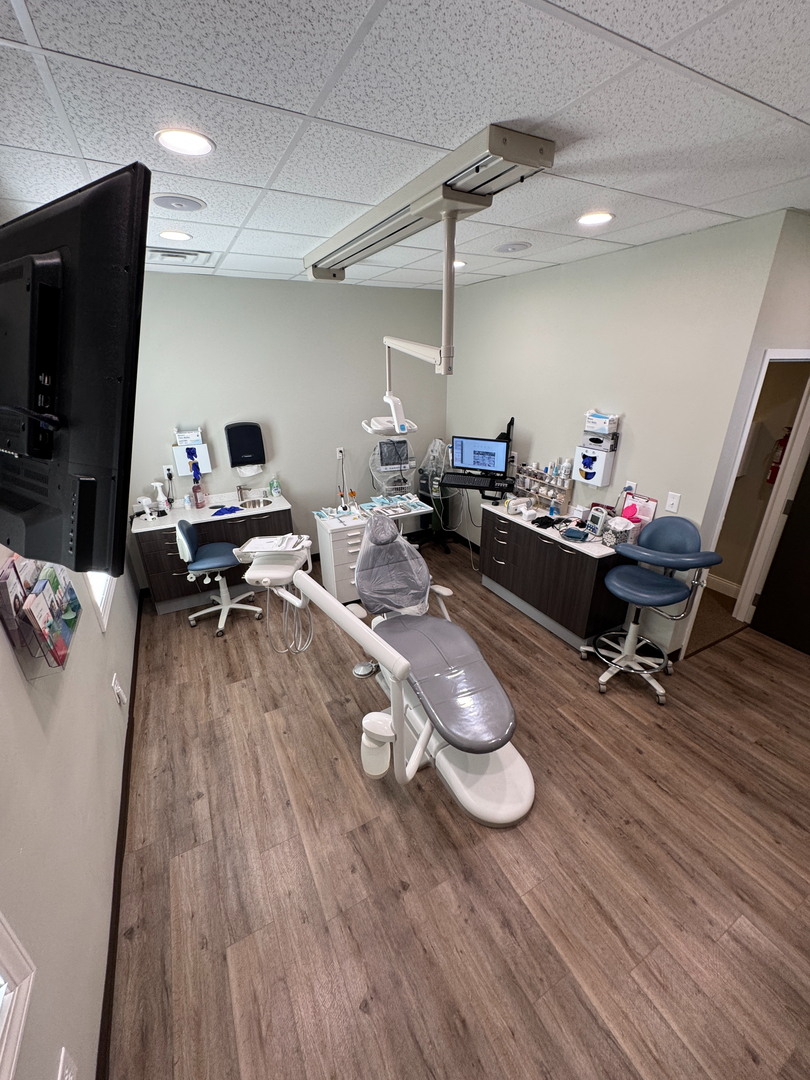 Smile Station Dental Care Image