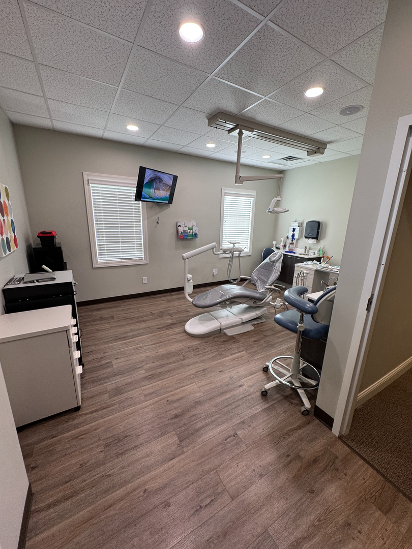 Smile Station Dental Care Image