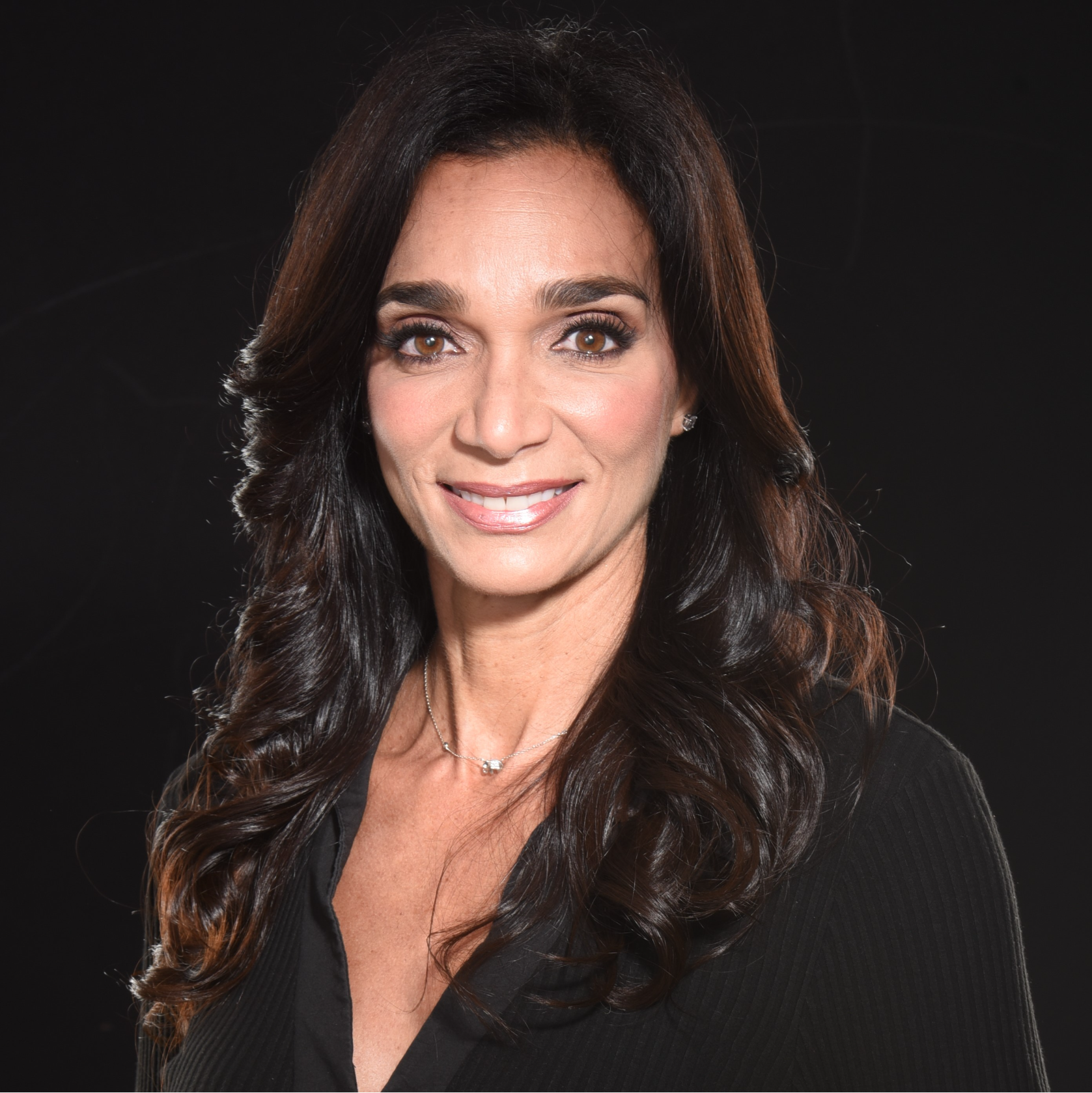 Real Estate Sales Force - Tahitmi Delgado Image