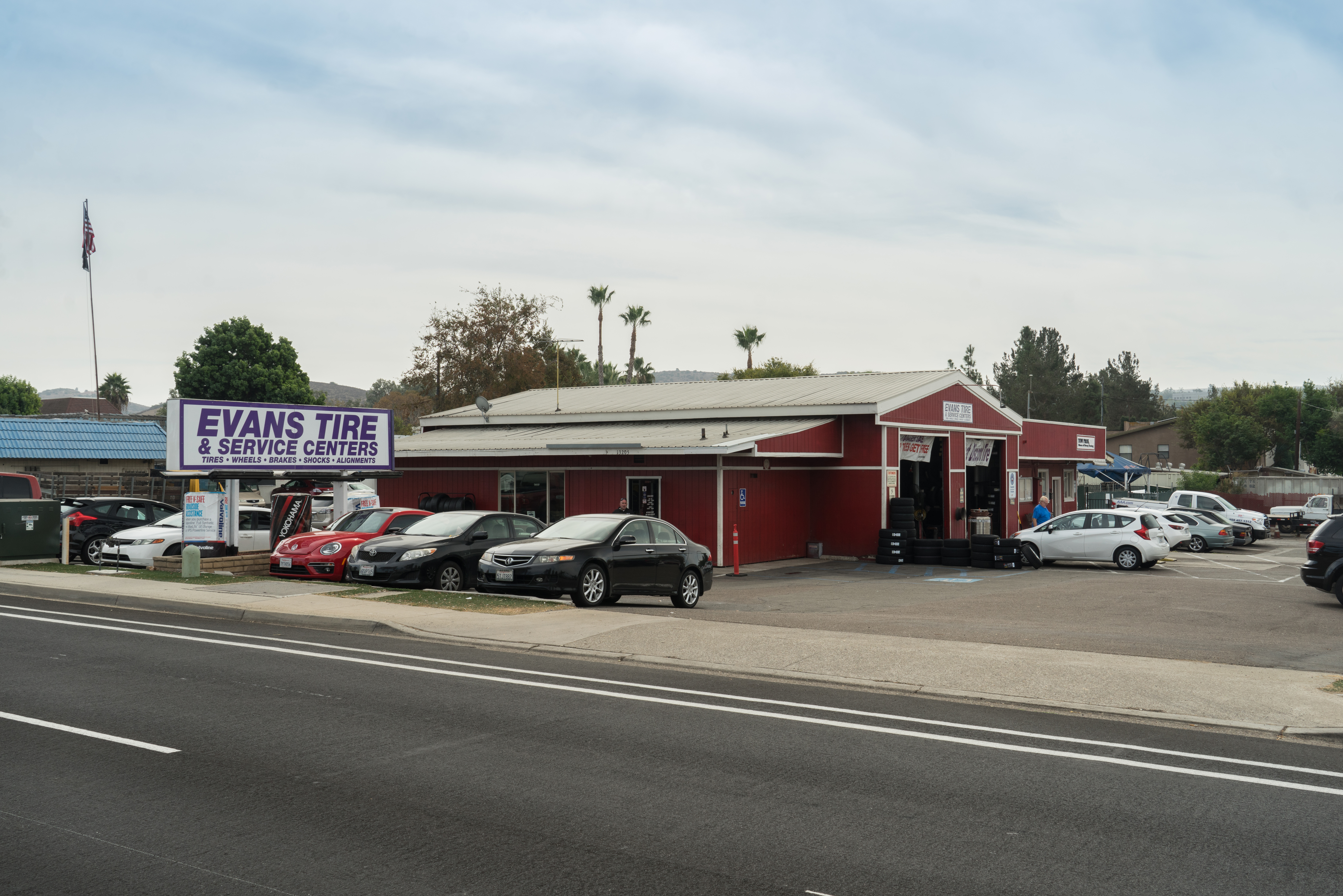 Evans Tire & Service Centers - Poway, CA