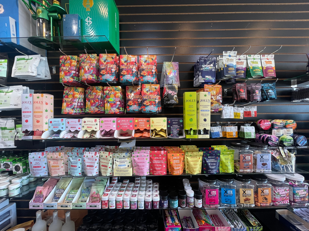 42 Degrees Cannabis Dispensary Image