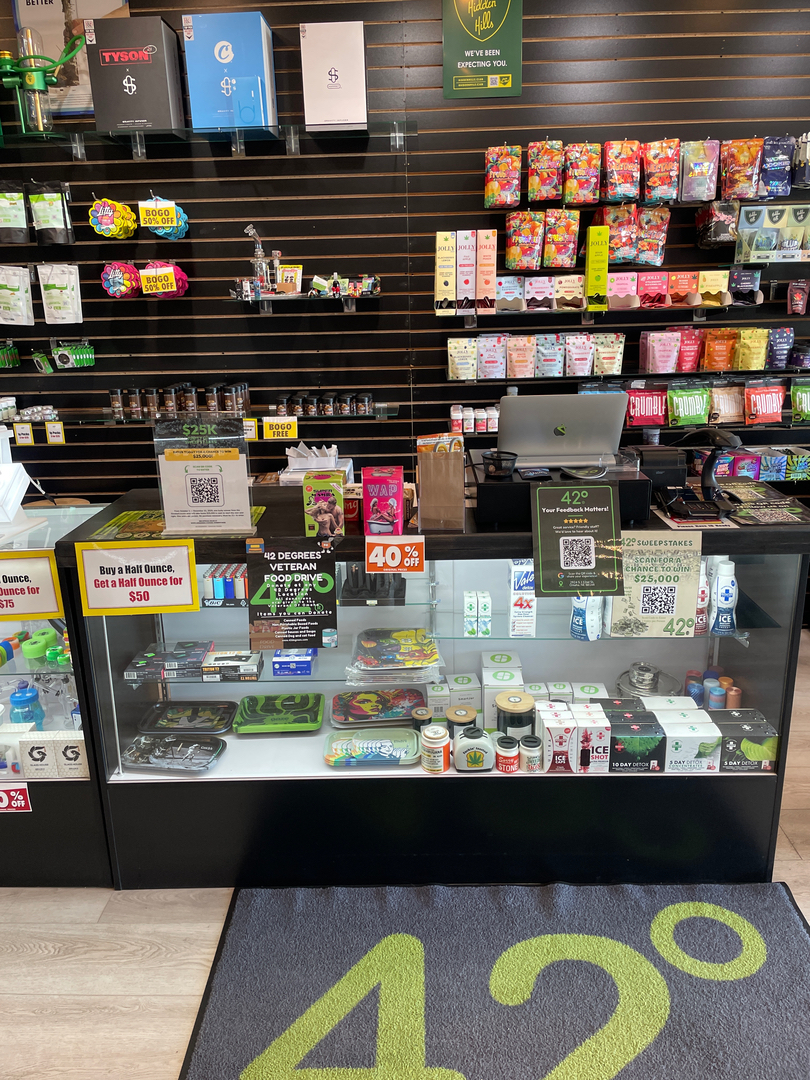 42 Degrees Cannabis Dispensary Image