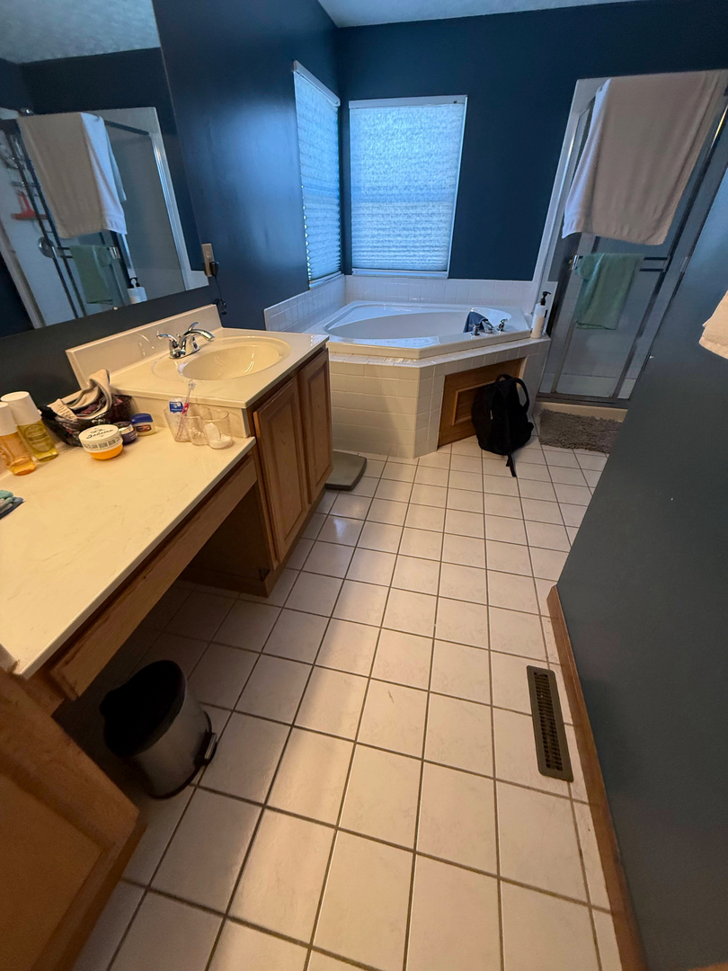 Fast Bath Makeover Image