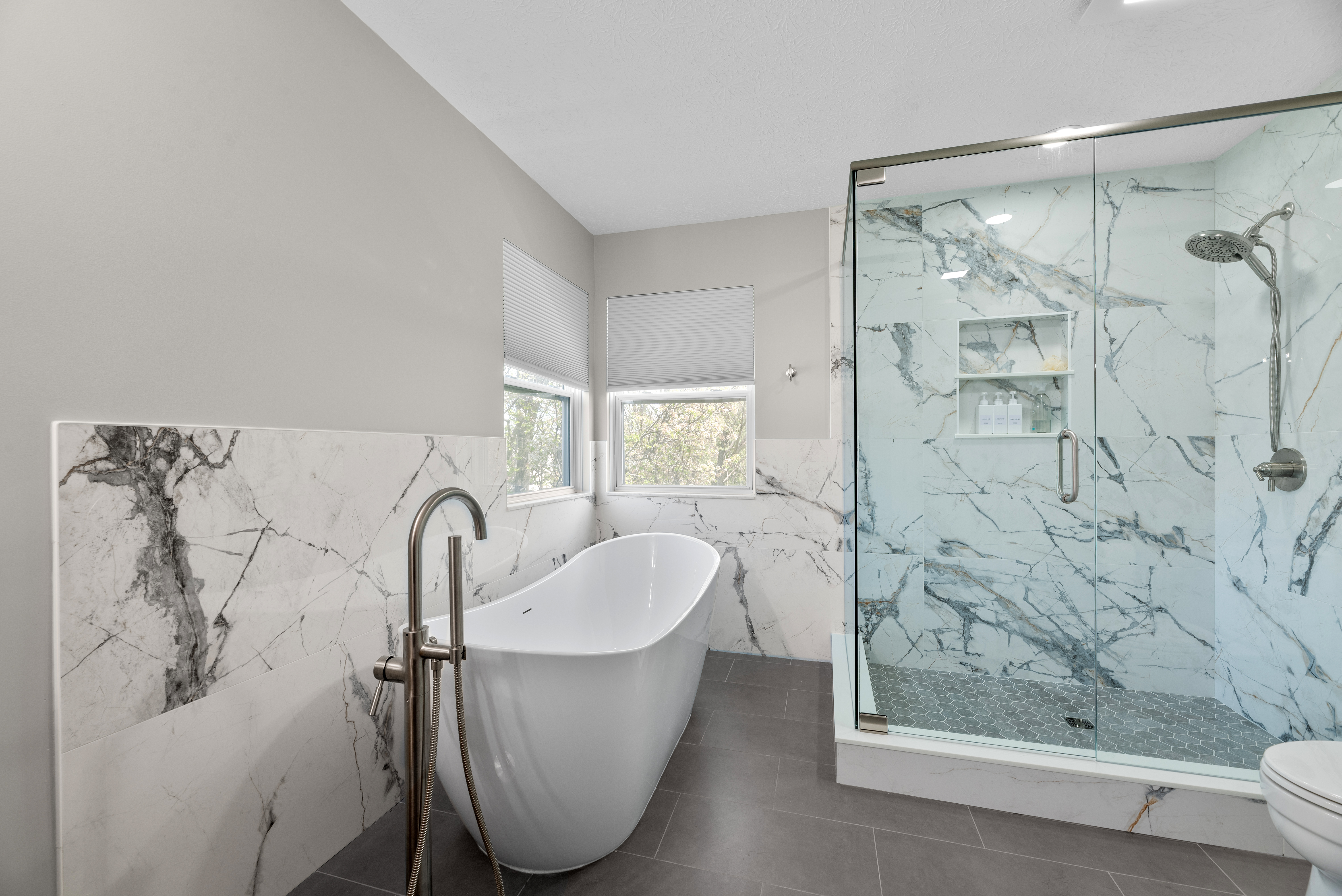 Fast Bath Makeover Image