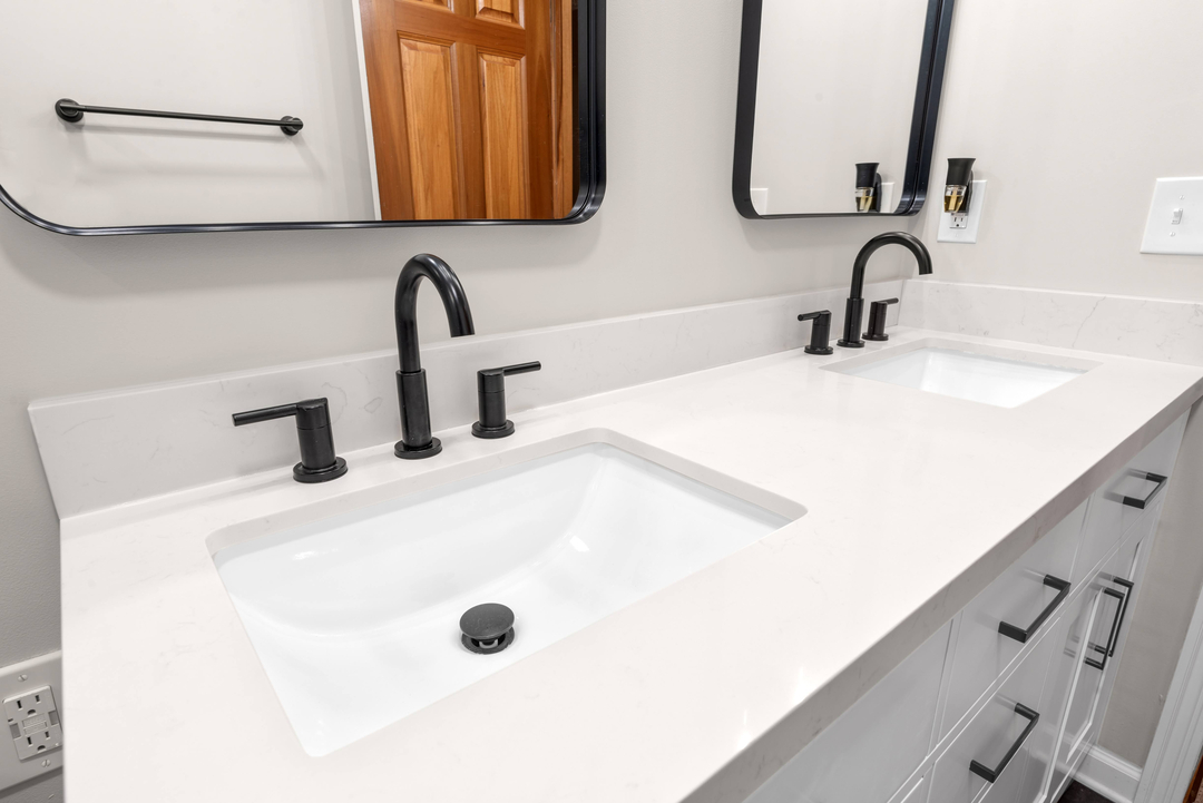 Fast Bath Makeover Image