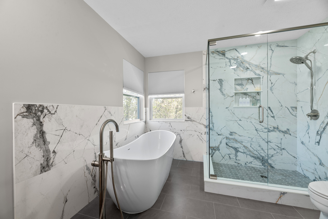 Fast Bath Makeover Image