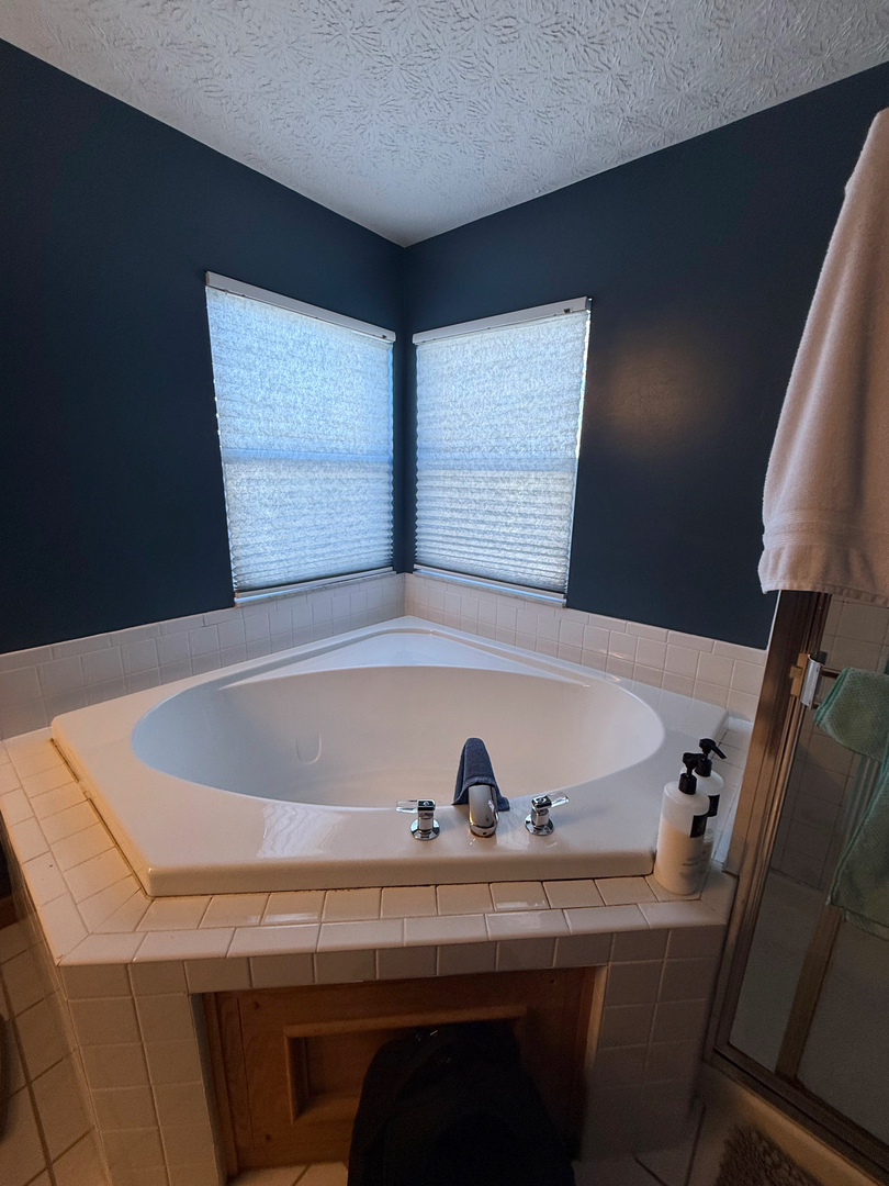 Fast Bath Makeover Image