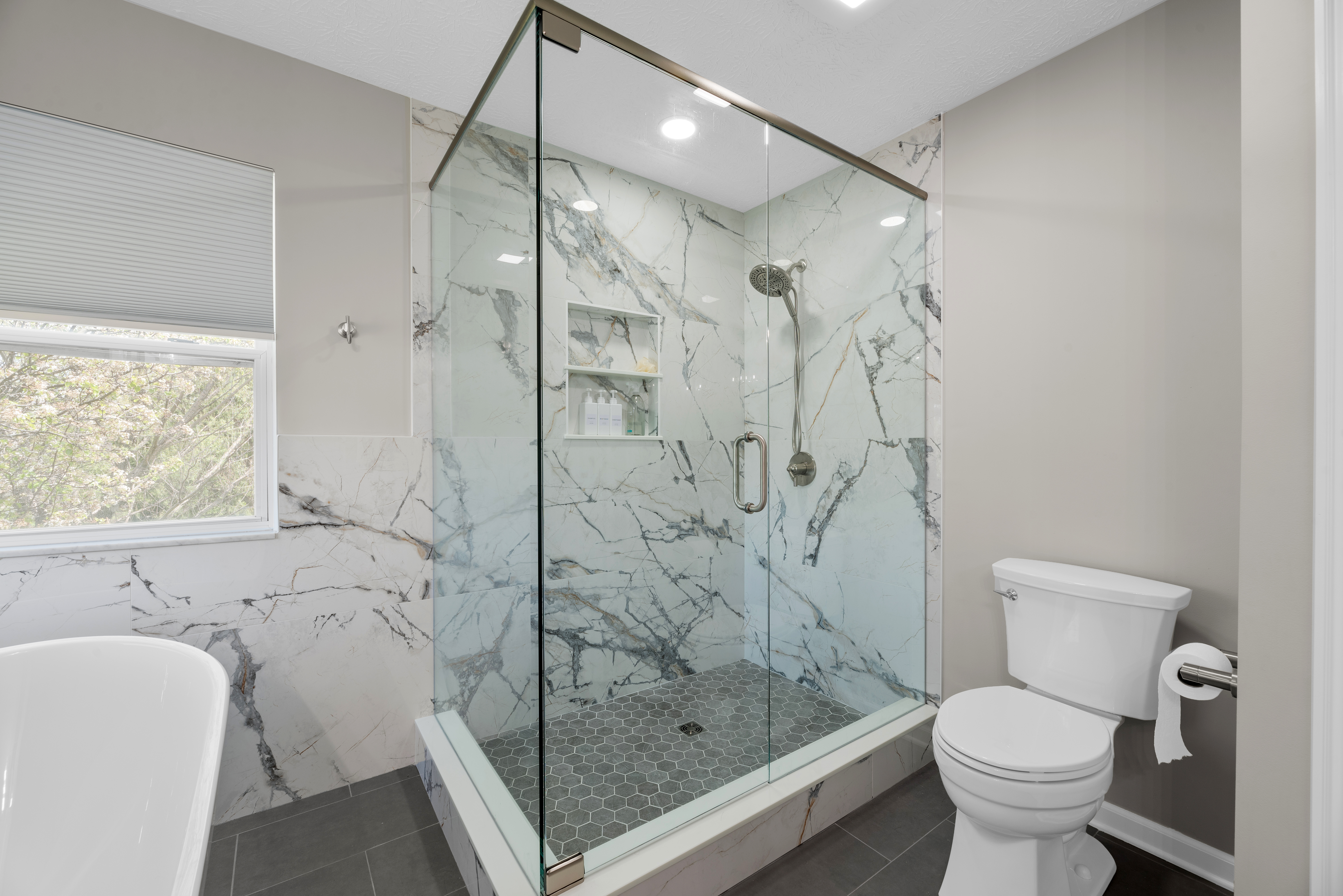 Fast Bath Makeover Image