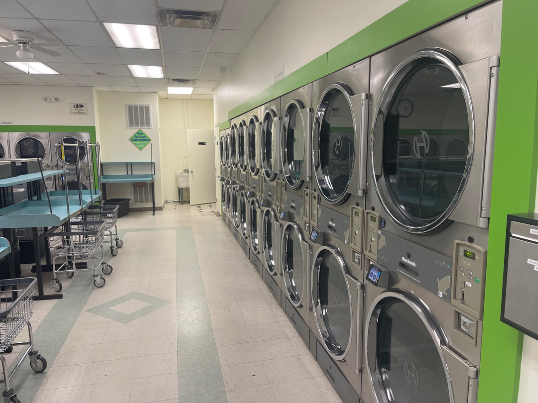 Speedy Wash Coin Laundry Westside Image