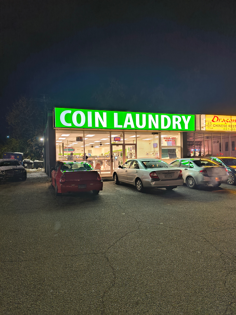Speedy Wash Coin Laundry Westside Image