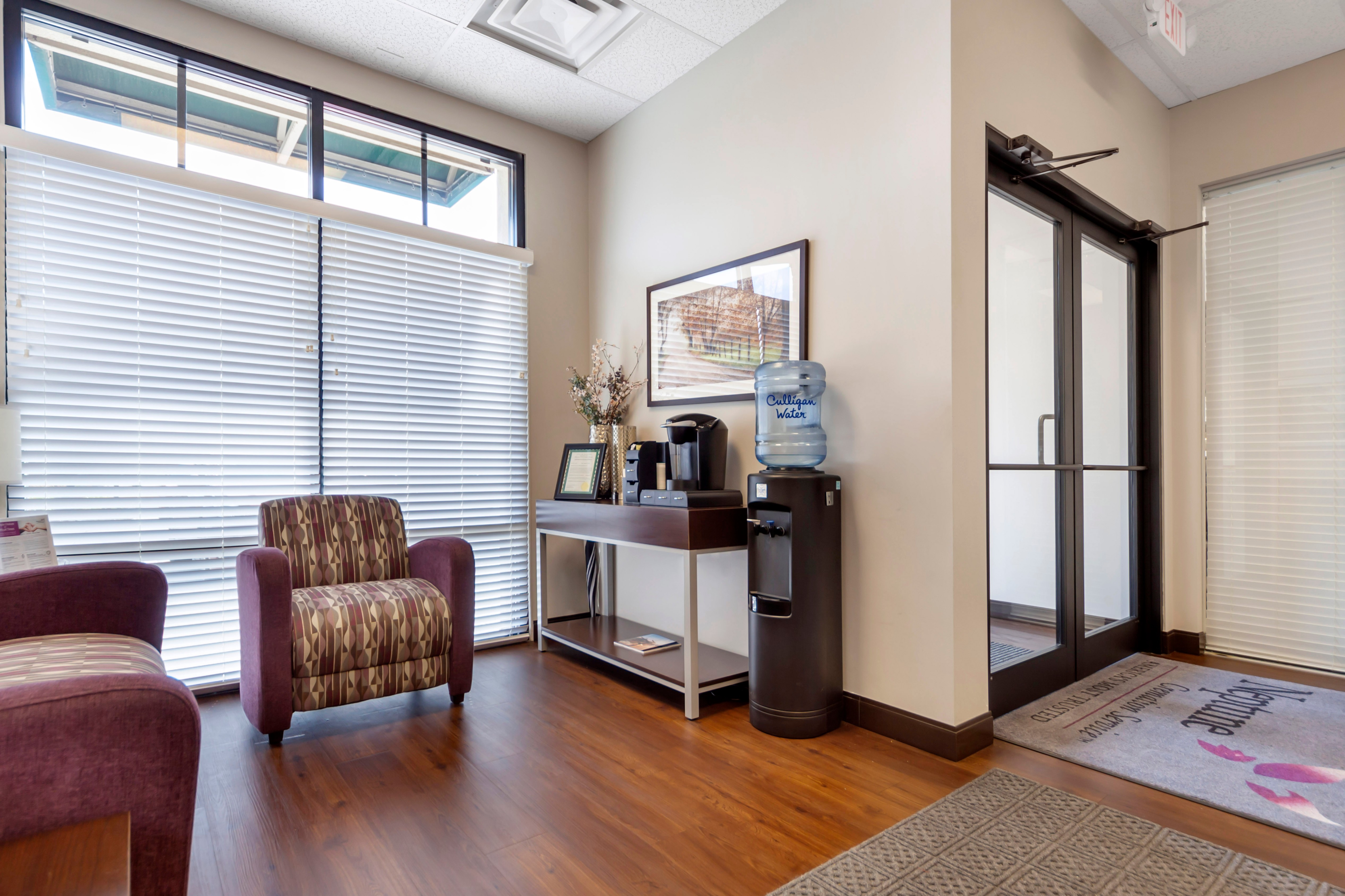 Neptune Cremation Service Logo