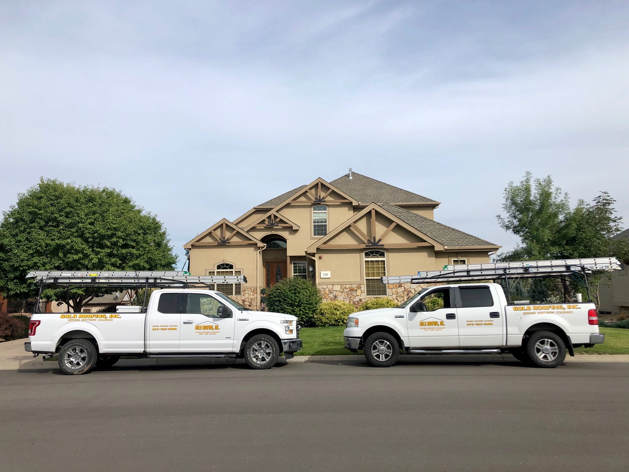 Gold Roofing Inc Image