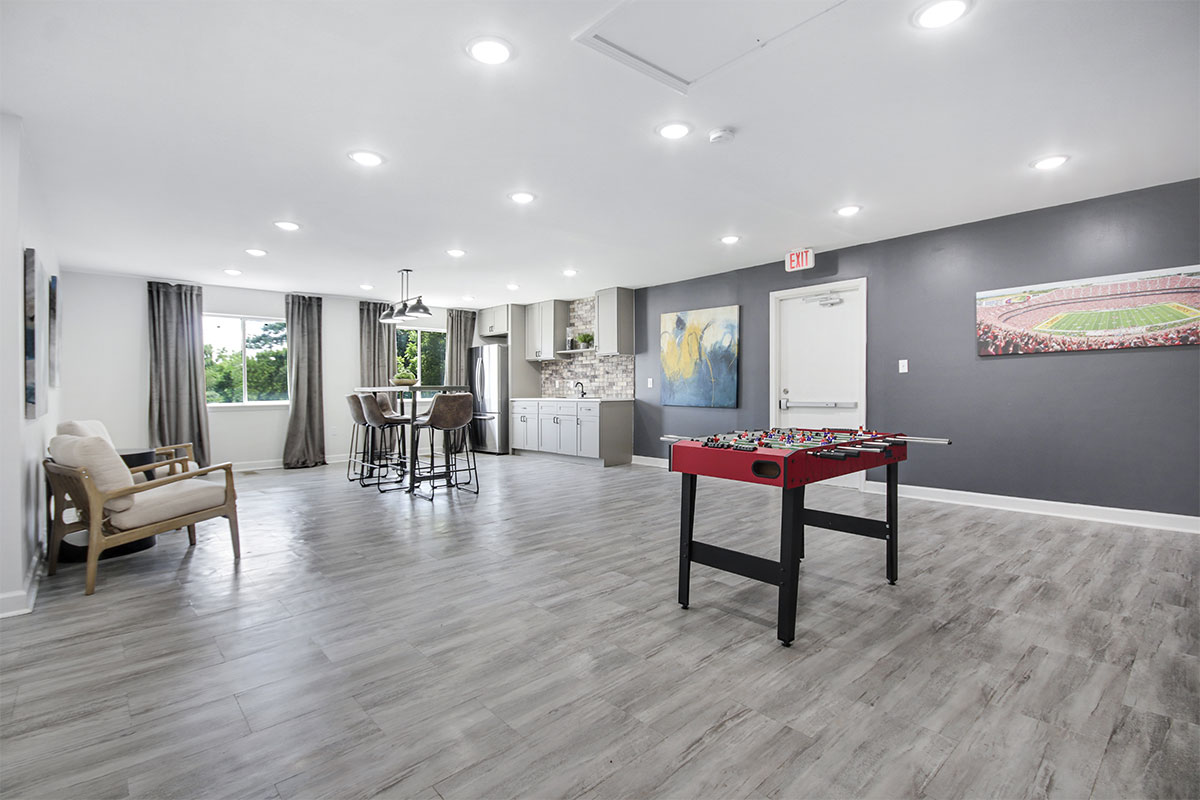 SouthRidge Apartments - Kansas City, KS