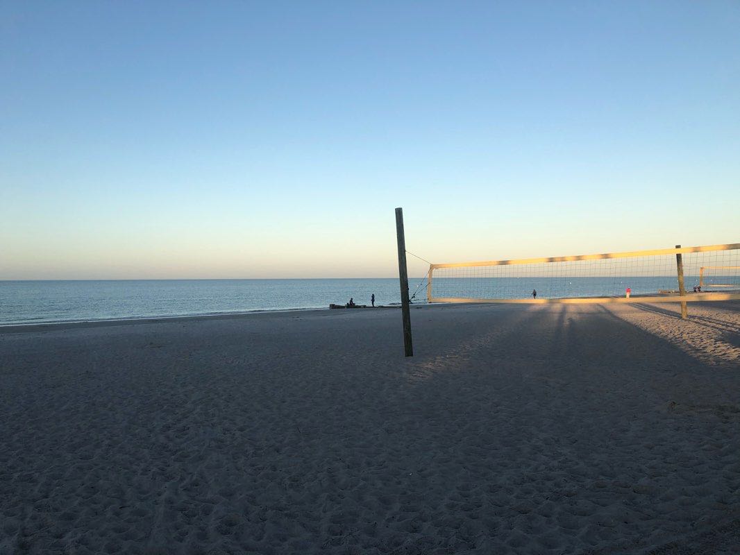 walking near me in Madeira Beach Public Access Park in winter