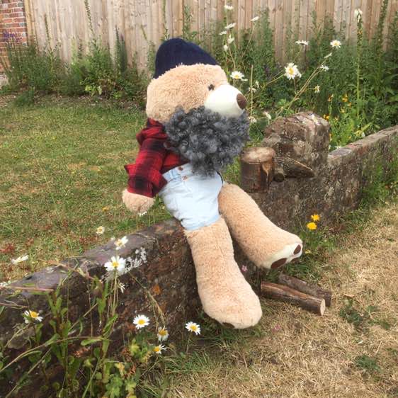 Mediterranean Man 🇬🇷🇬🇧🎤😎🎧💃🏻🕺🏻 post 2