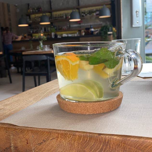 la la 👣🐾 post 1