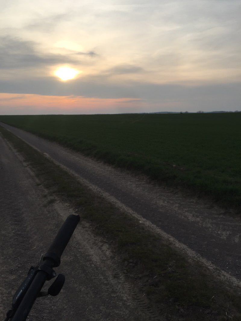 walking near me in Schloßpark Dahlen in winter