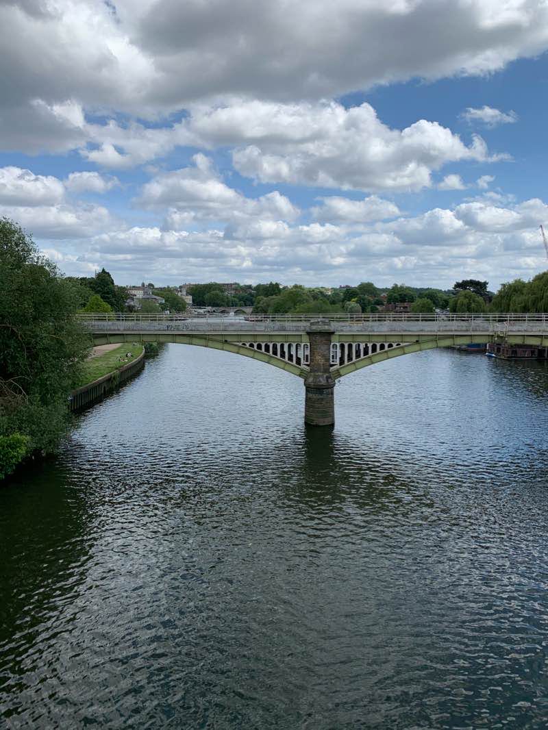walking near me in Crane Park in winter