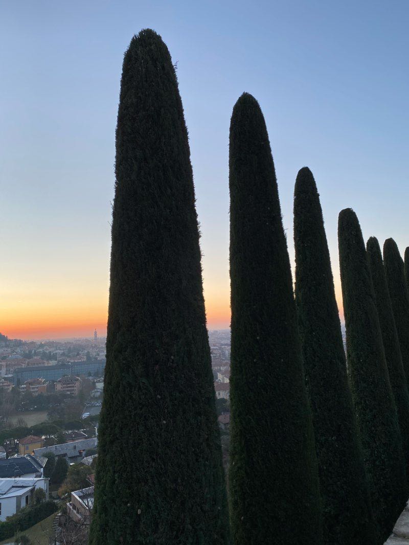 walking near me in Giardino passaggio del filatoio in winter