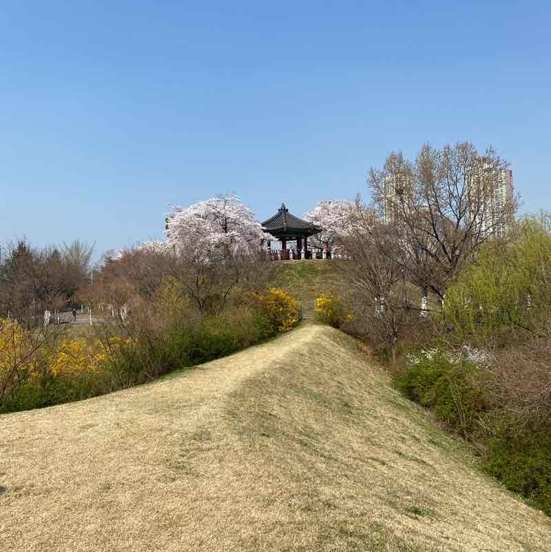 촵촵 post 2