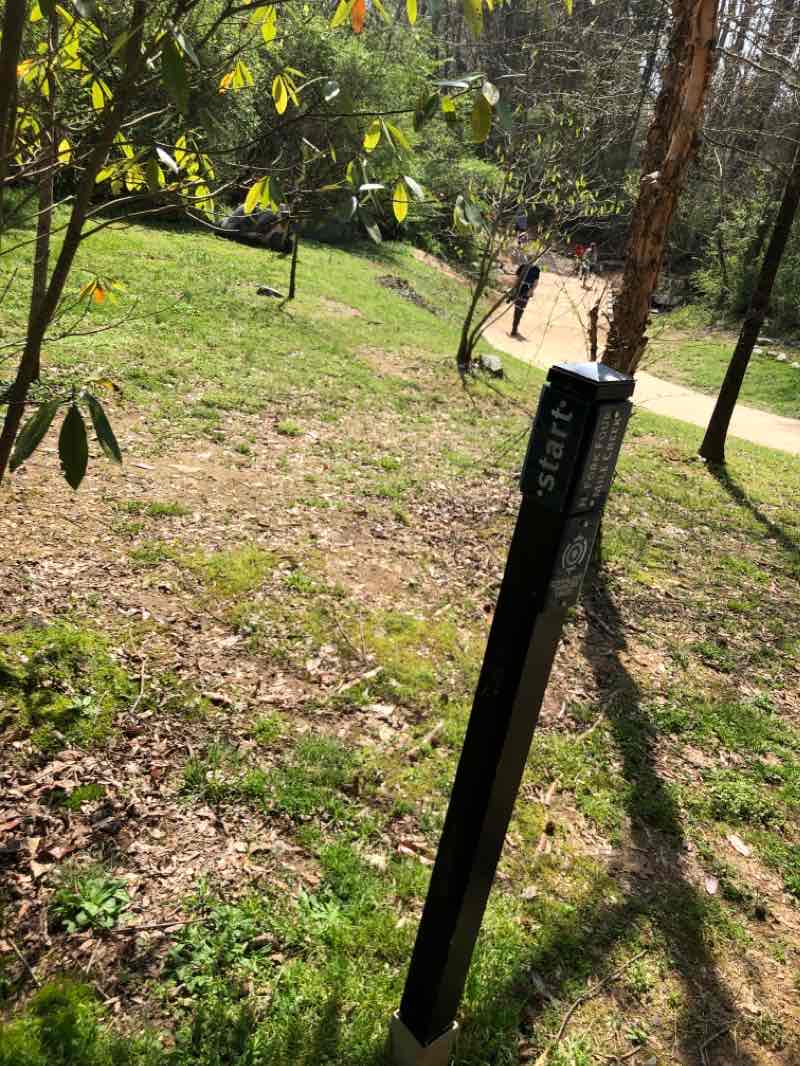 walking near me in Squirrel Lake Park in winter