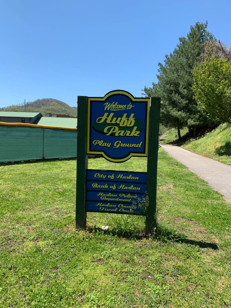 walking near me in Huff park in winter