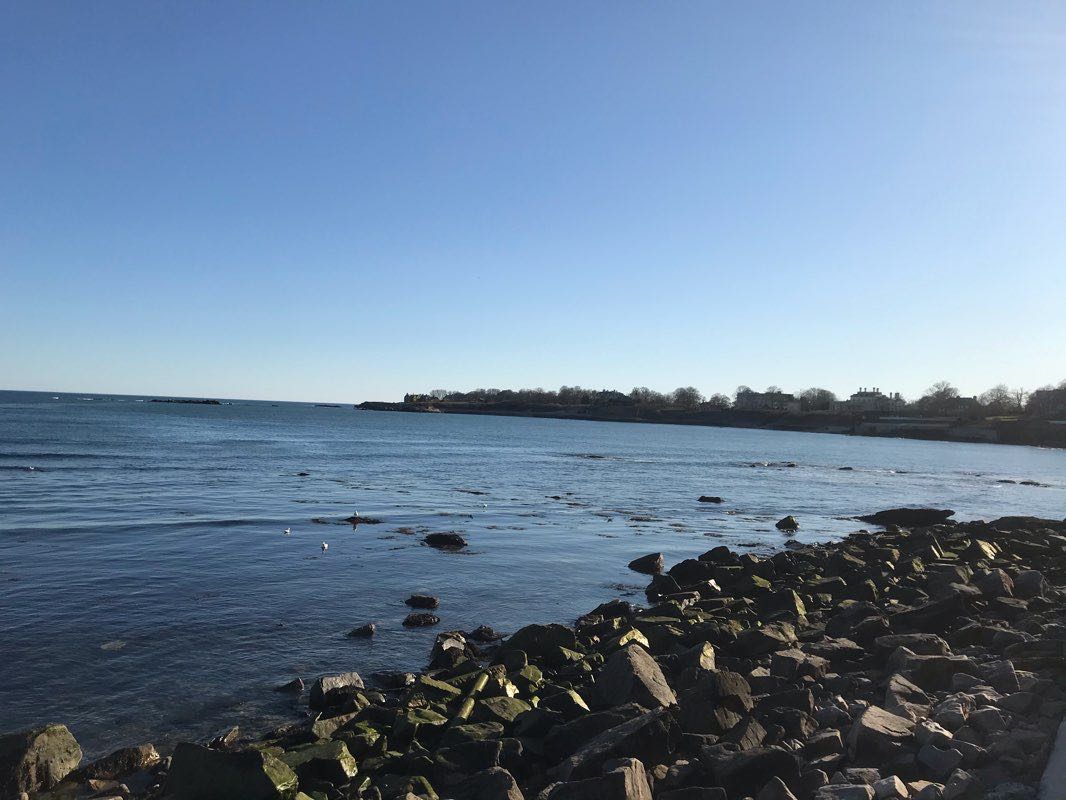 walking near me in Middletown Valley Park in winter