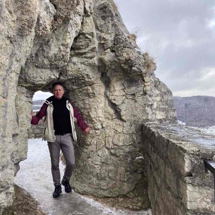 Alex 🤼🚴‍♂️🧗🎿 post 2