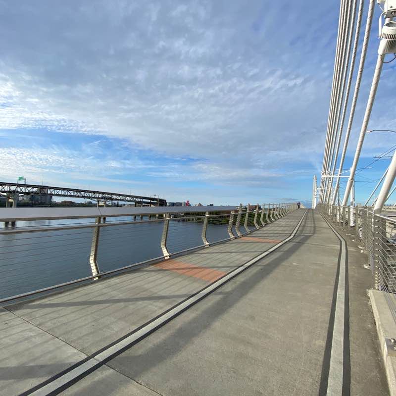 Yelena 💪🏼 post 1