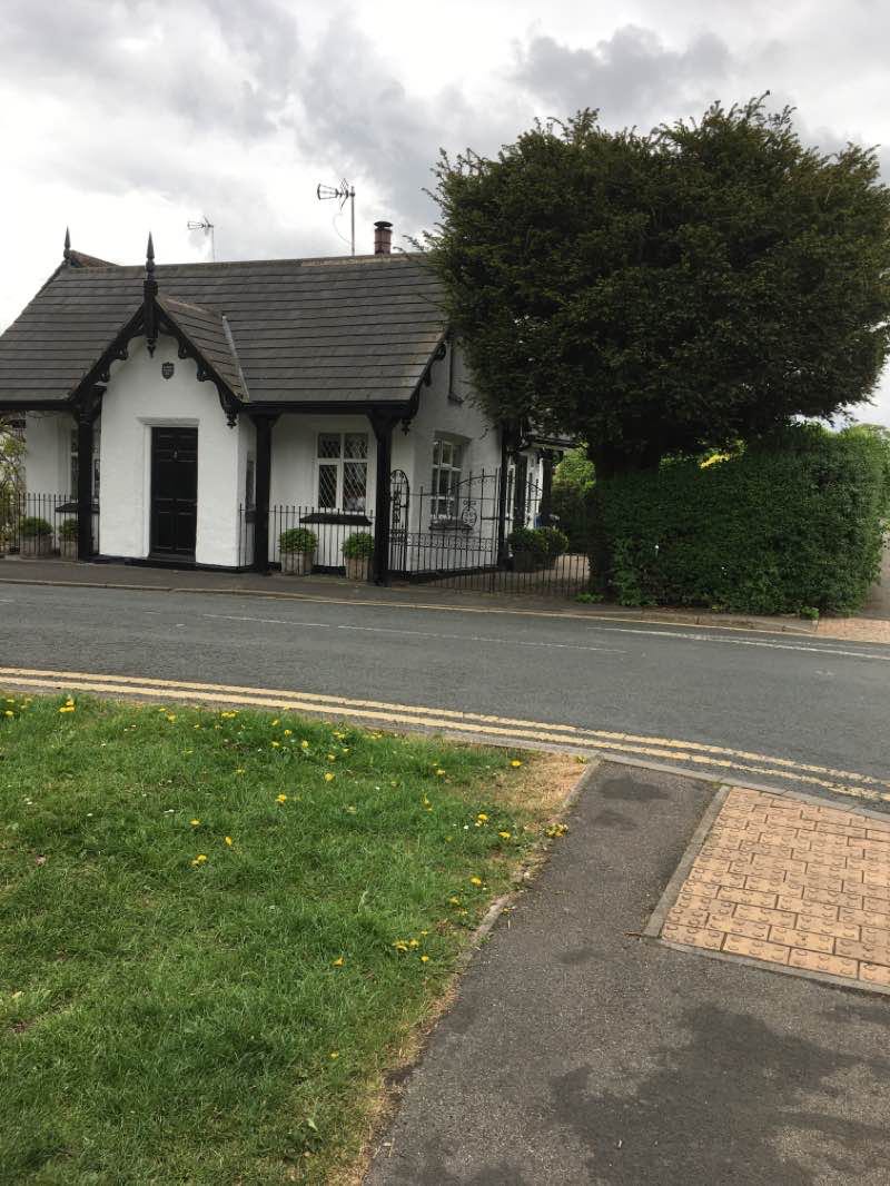 walking near me in Peter Pan Park in winter