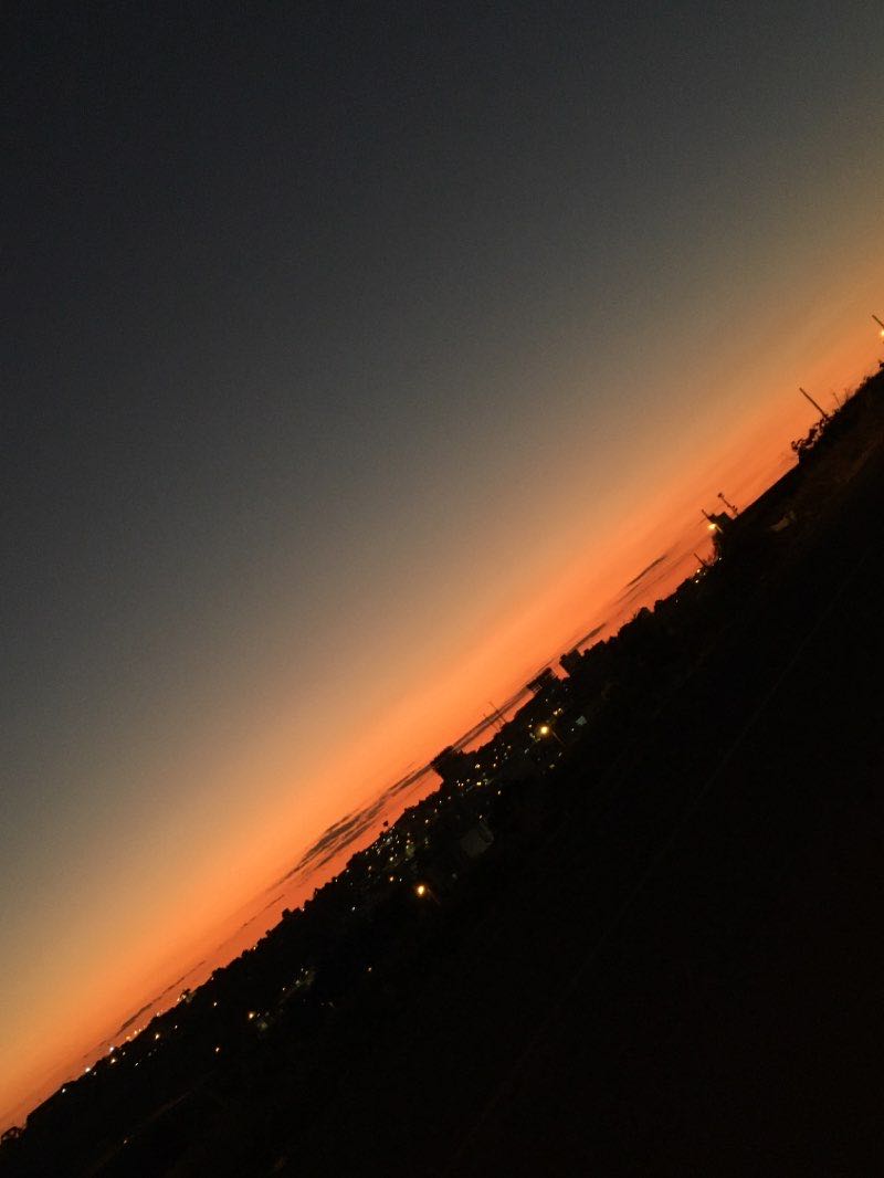 walking near me in Praça Lauro Muller in summer