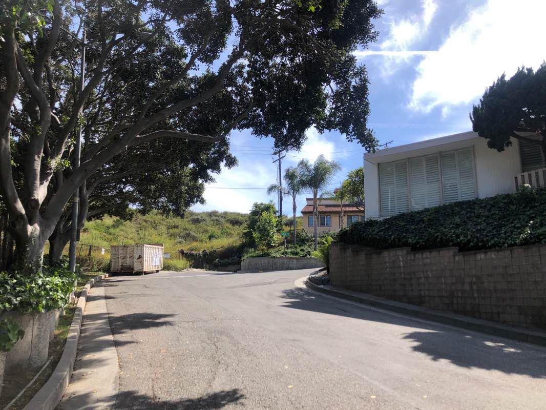 walking near me in Blair Hills Park in winter