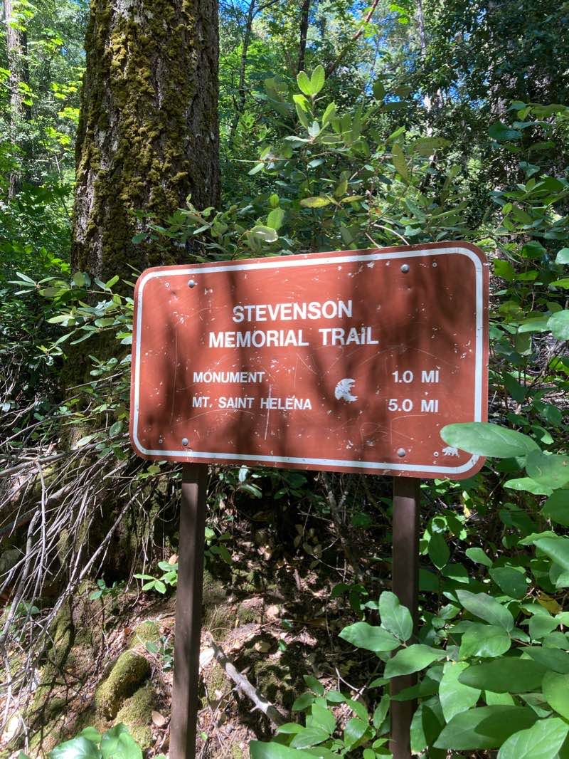 walking near me in Robert Louis Stevenson State Park in winter