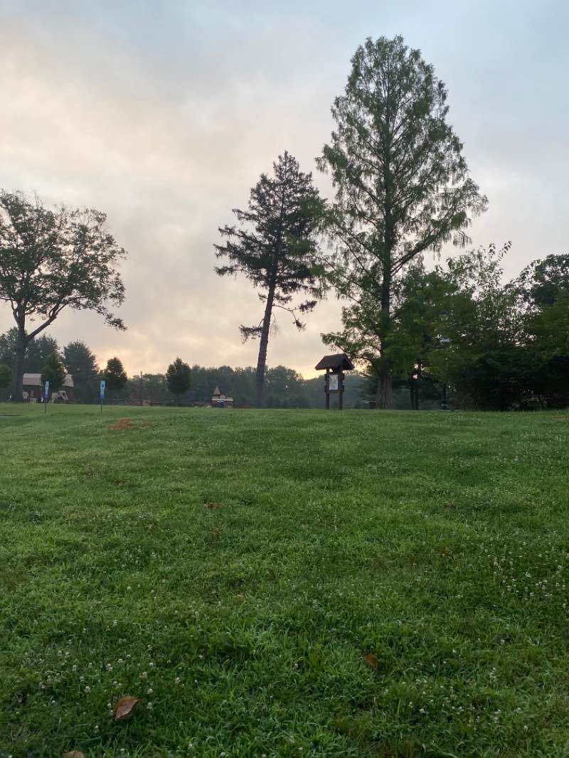 walking near me in Ponderosa Farm Park in winter