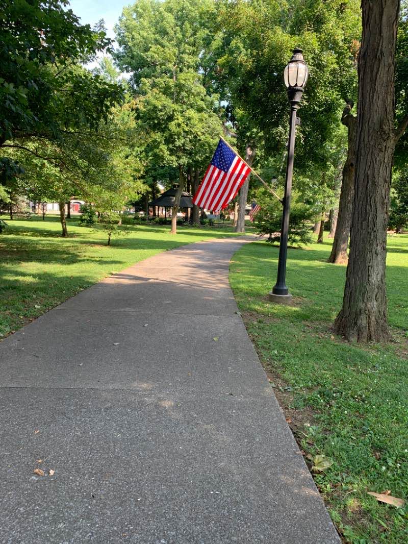 walking near me in Red Banks Park in winter