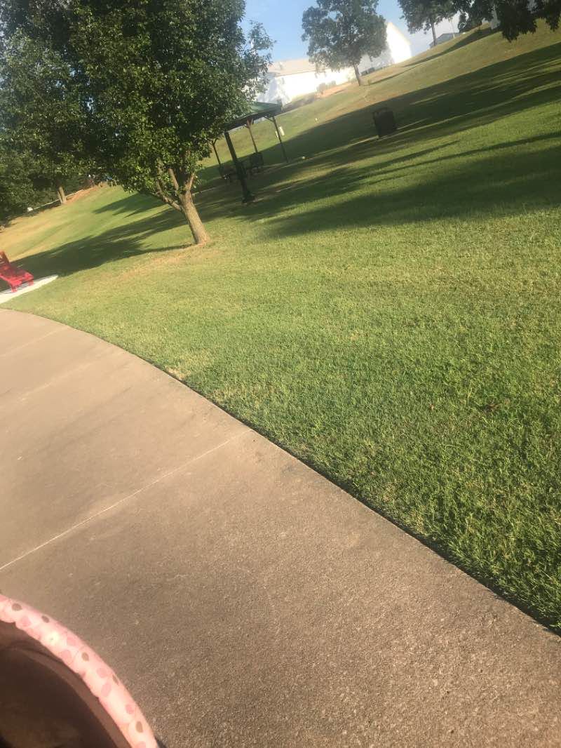 walking near me in Muldrow City Park in winter