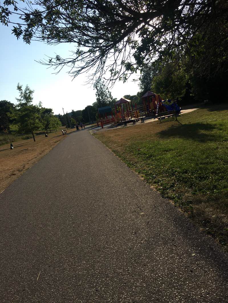 walking near me in Churchill Park in winter