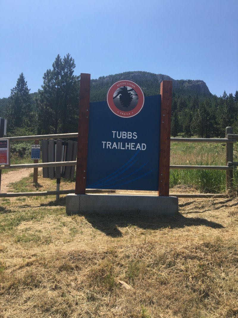 walking near me in Mount Helena City Park in winter