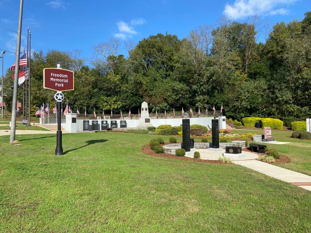 walking near me in Freedom Memorial Park in winter