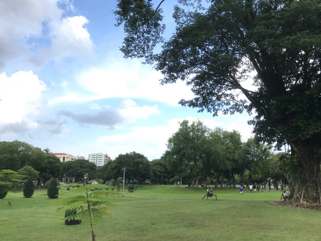 walking near me in Thakhin Mya Park in winter
