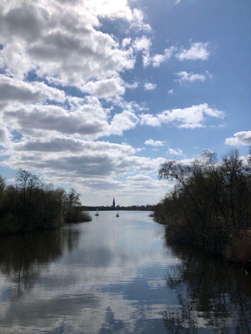 walking near me in Handwegbos in winter