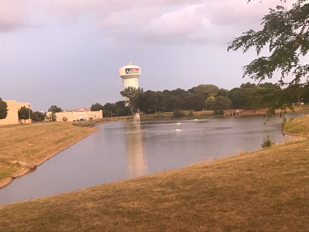 walking near me in Centennial Park in winter
