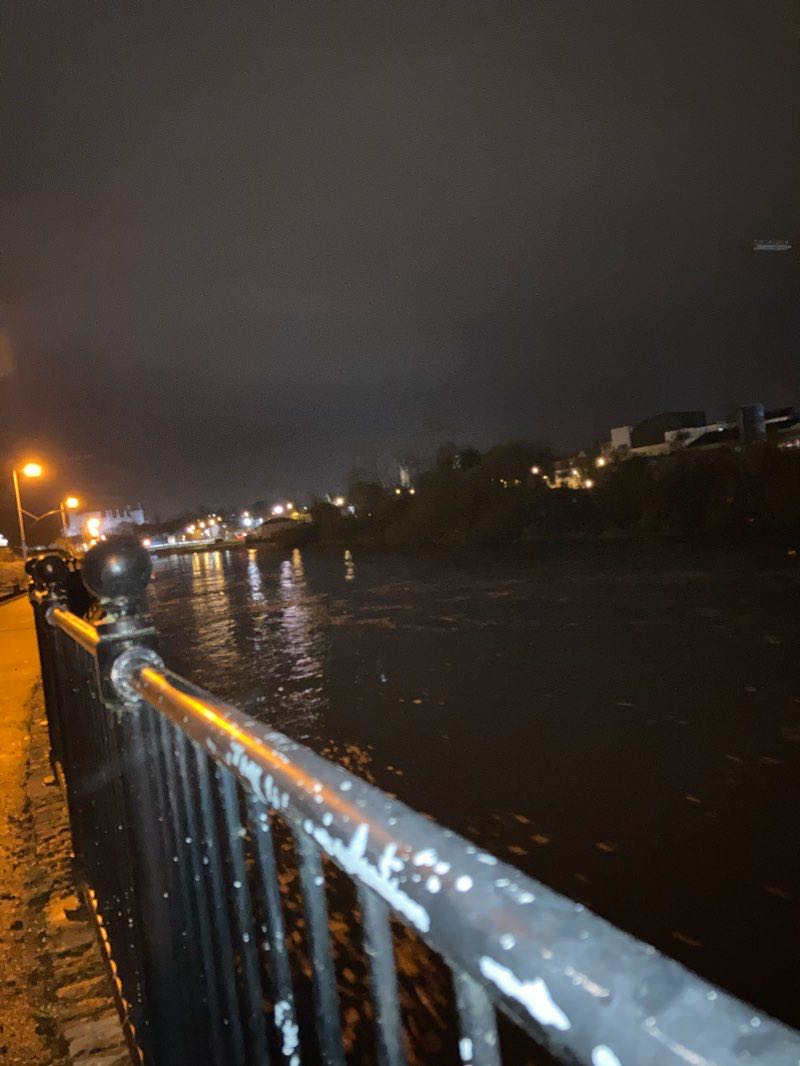 walking near me in Pococke Park in winter
