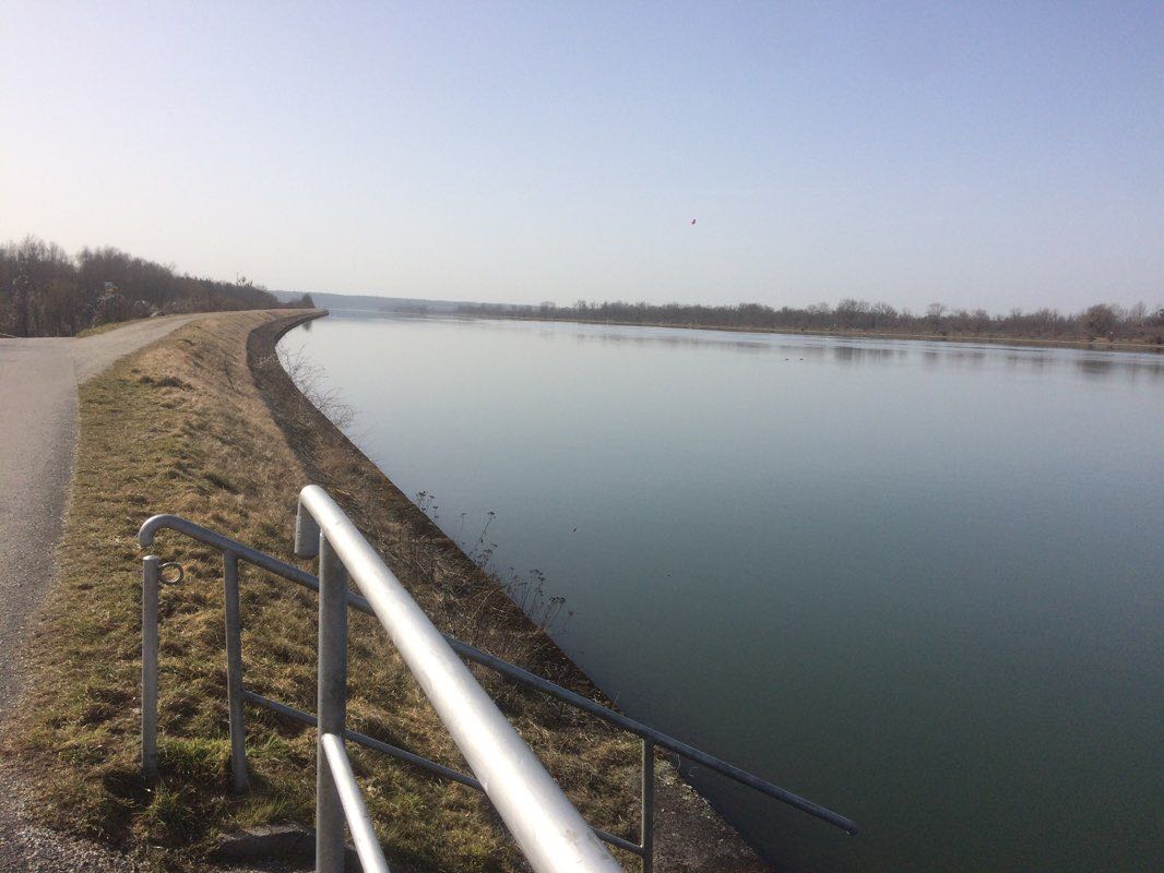 walking near me in Aupark in winter