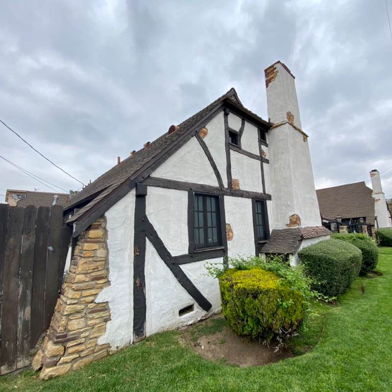 Hilda Karadsheh post 1