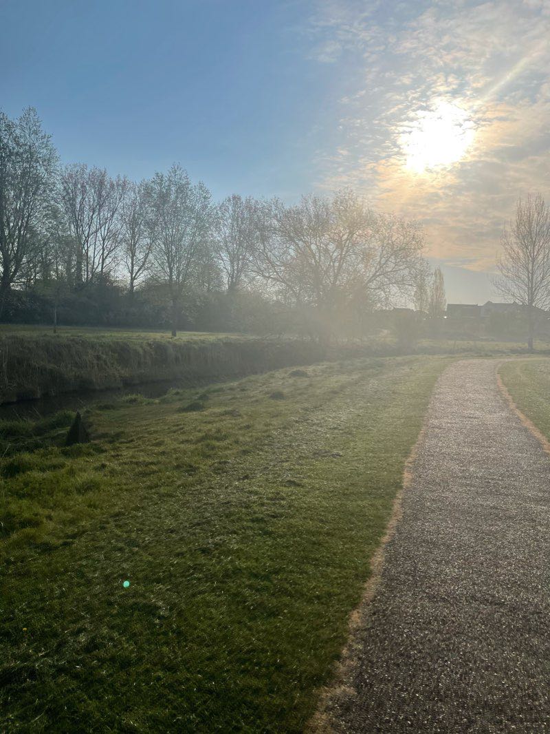 walking near me in Ouzel Valley Park in winter
