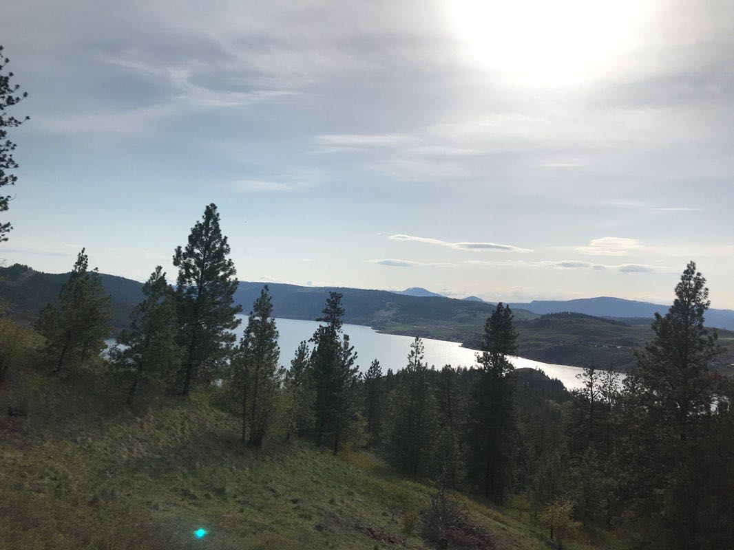walking near me in Kalamalka Lake Provincial Park in winter