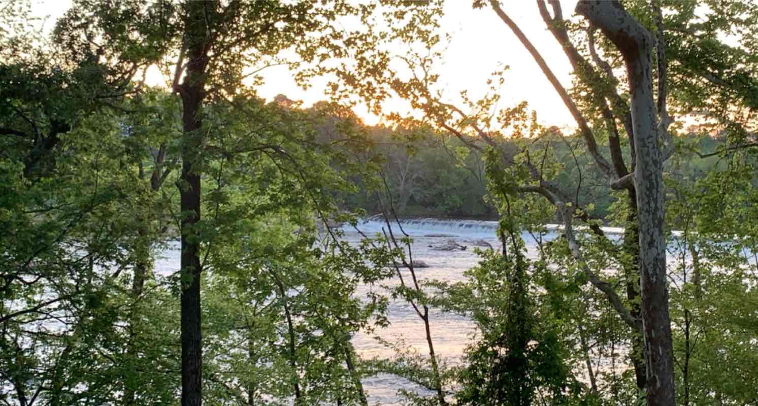 walking near me in Riverfront Park in winter