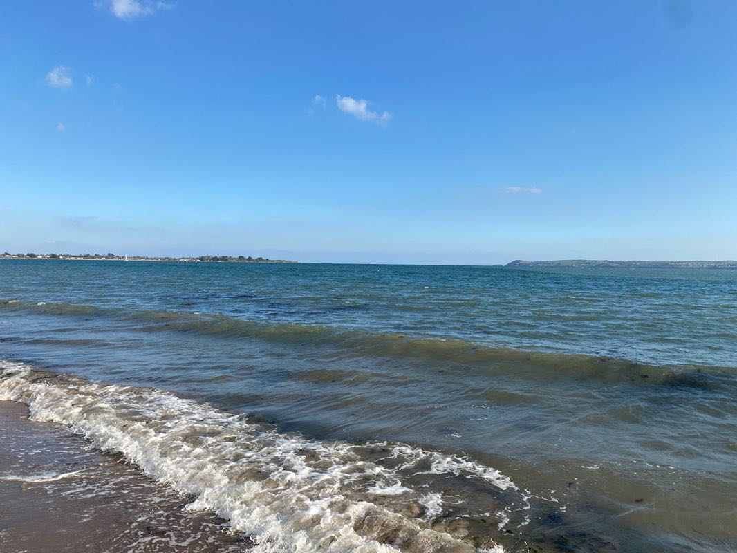 walking near me in Walton Park in winter