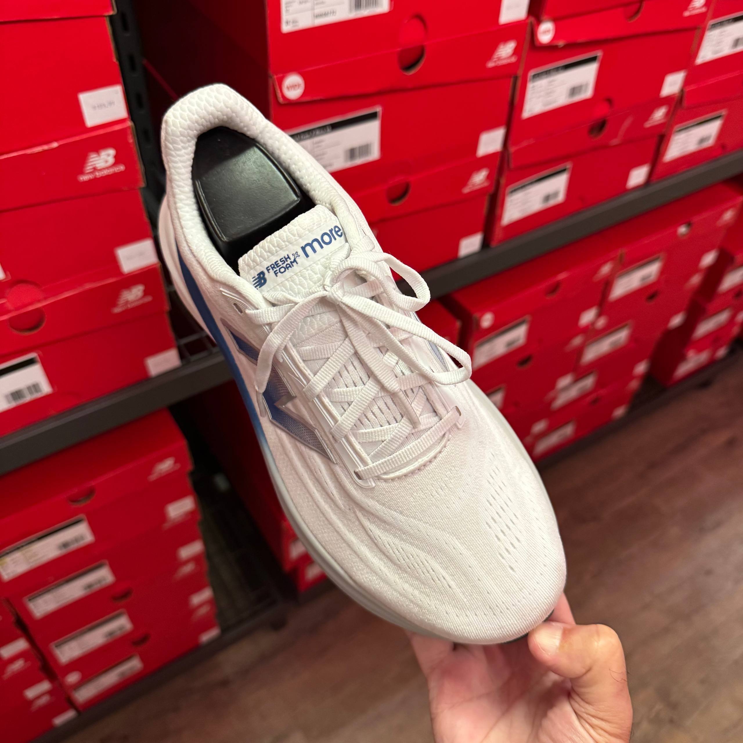 FRESH FOAM X - NECESSÁRIO A COMPRA DE + 1 TÊNIS PRA ATIVAR DESCONTO